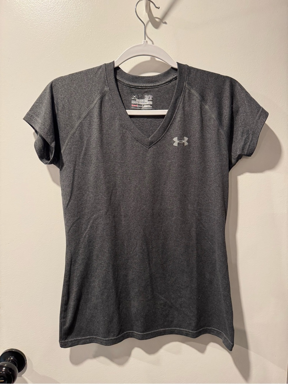 Under Armour Women's Dark Gray V-Neck Performance Tee